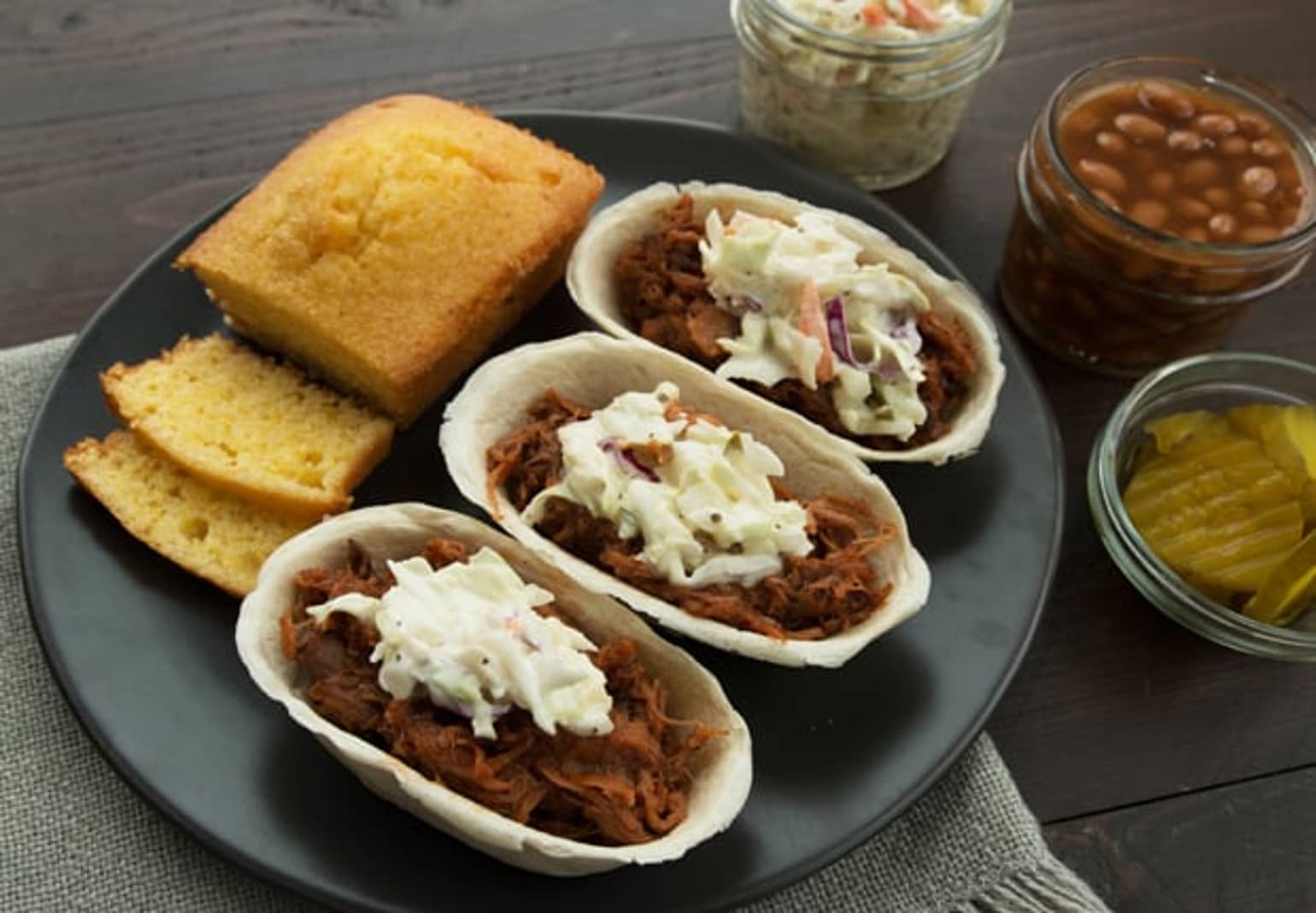 Memphis-Style Pulled Pork Mini Taco Bowls™